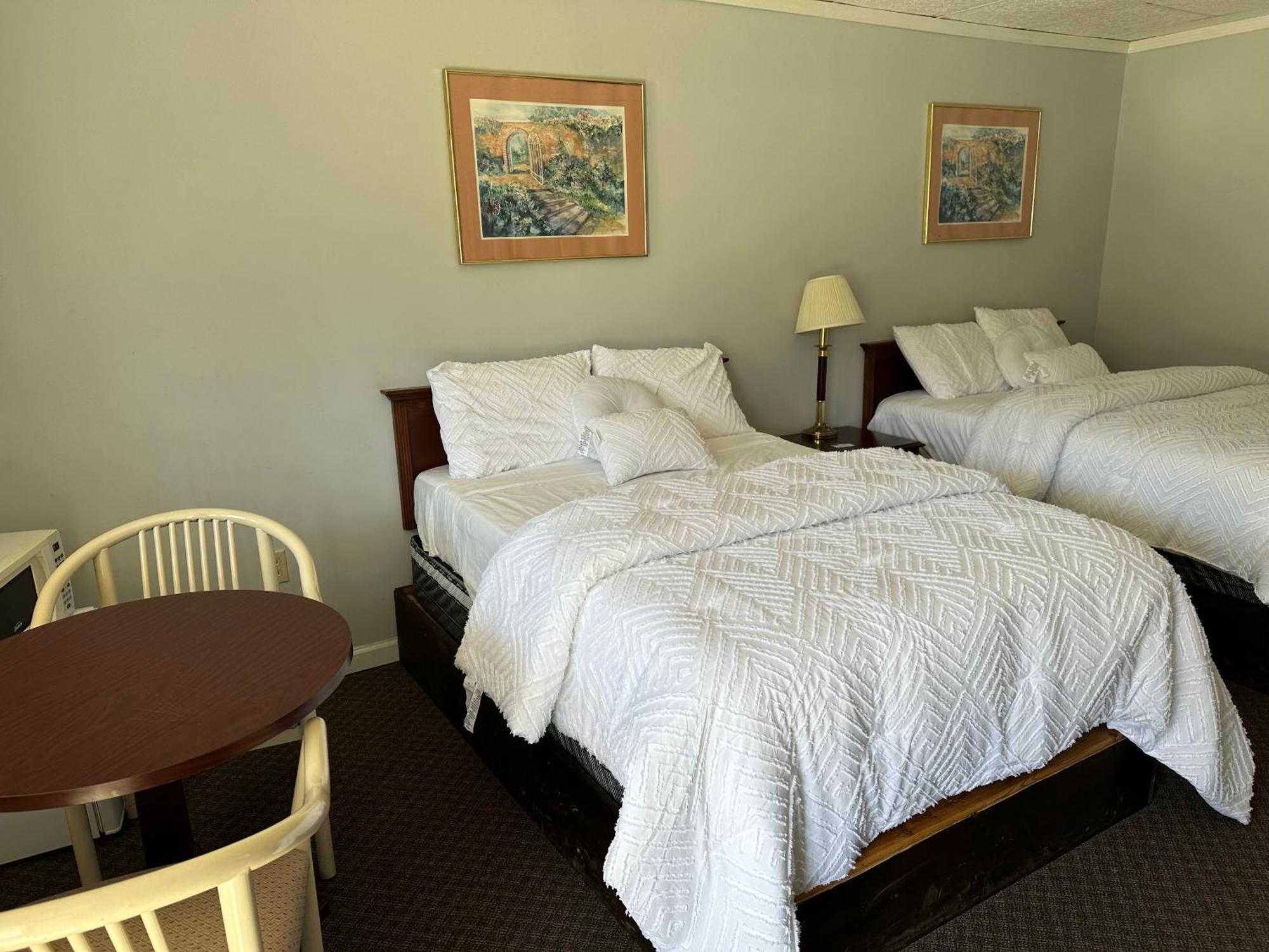 Economy Inn Alfred Luaran gambar