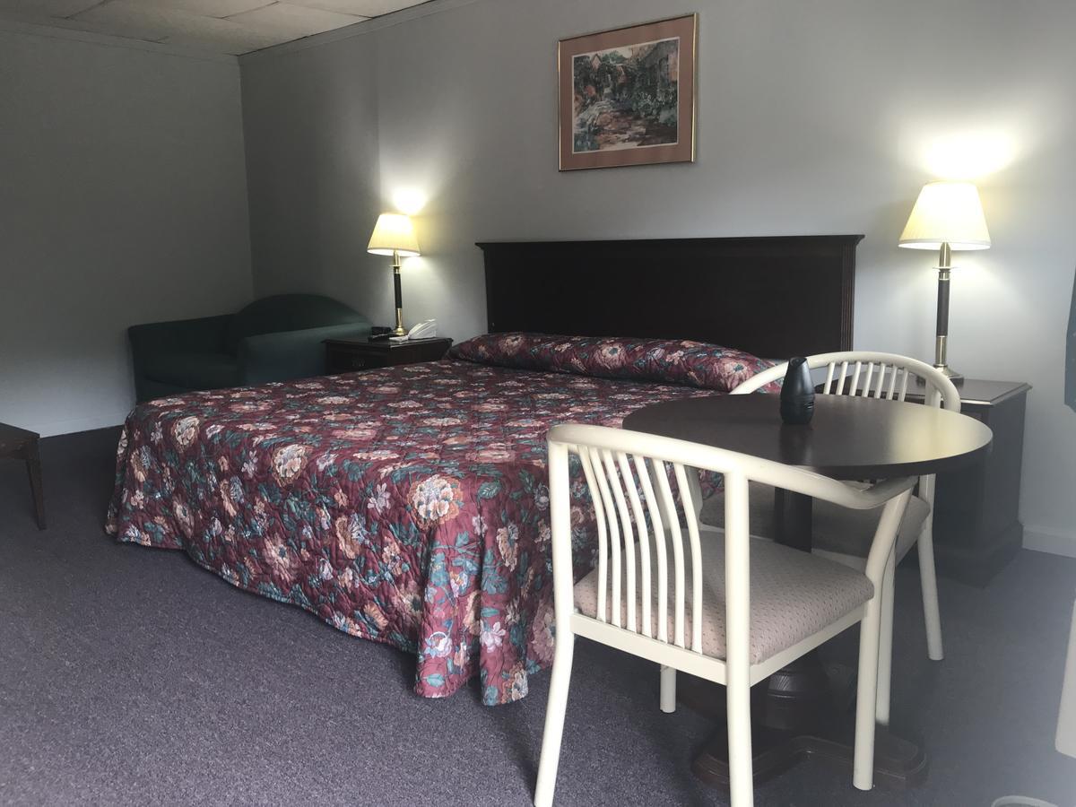 Economy Inn Alfred Luaran gambar